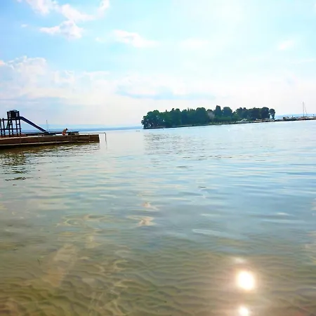 Lana And Lili Apartment *