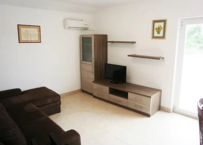 Apartment Lana And Lili